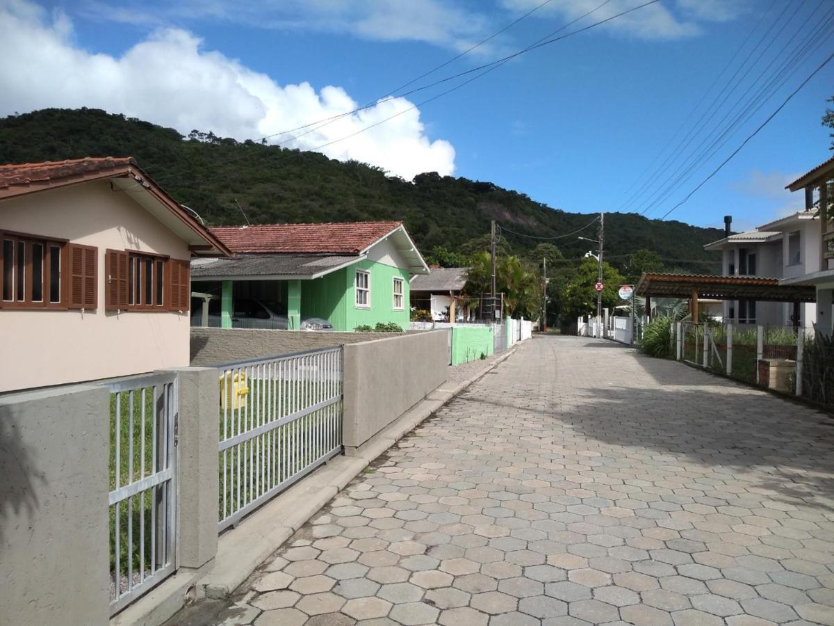 Casa Na Pinheira, Praia De Cima Villa Exterior photo